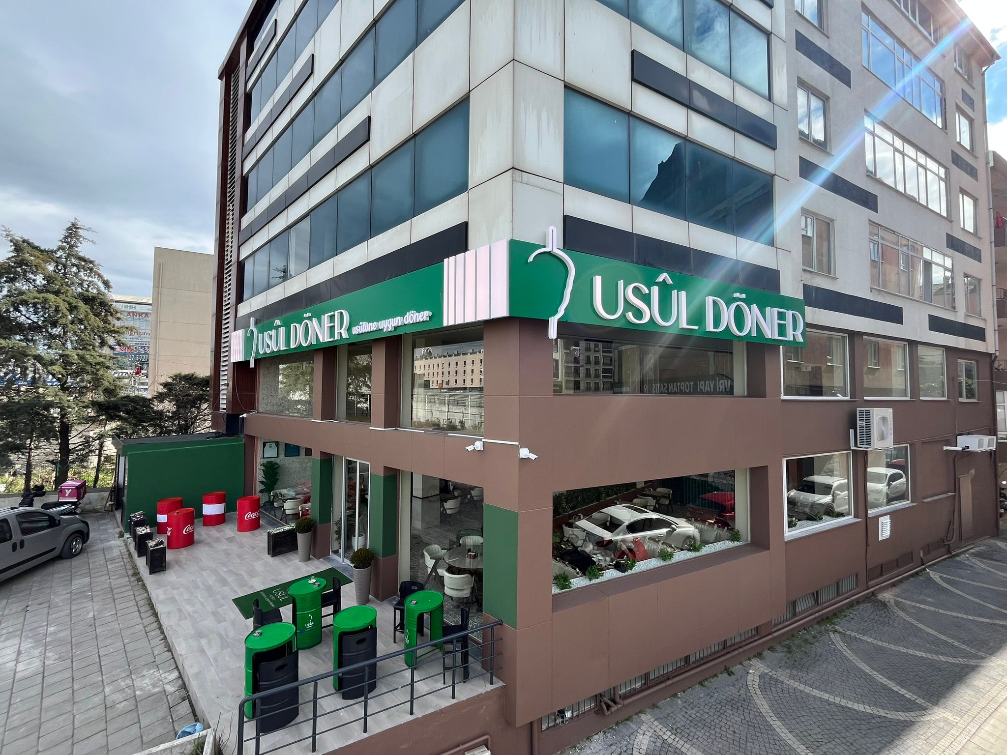 Döner salonu dış cephe uygulaması